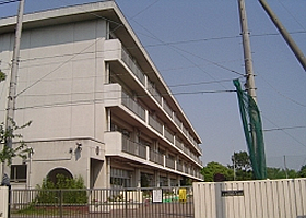 あざみ野第一小学校