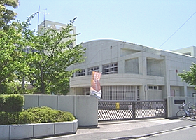 横浜市立帷子小学校