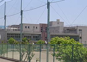 緑ケ丘中学校 緑ケ丘中学校