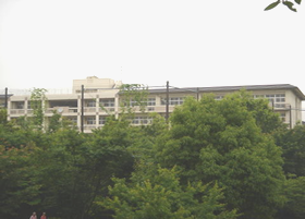 牛久保小学校