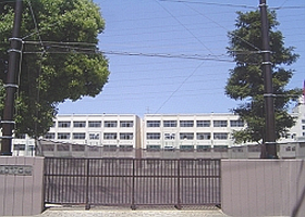 谷本中学校